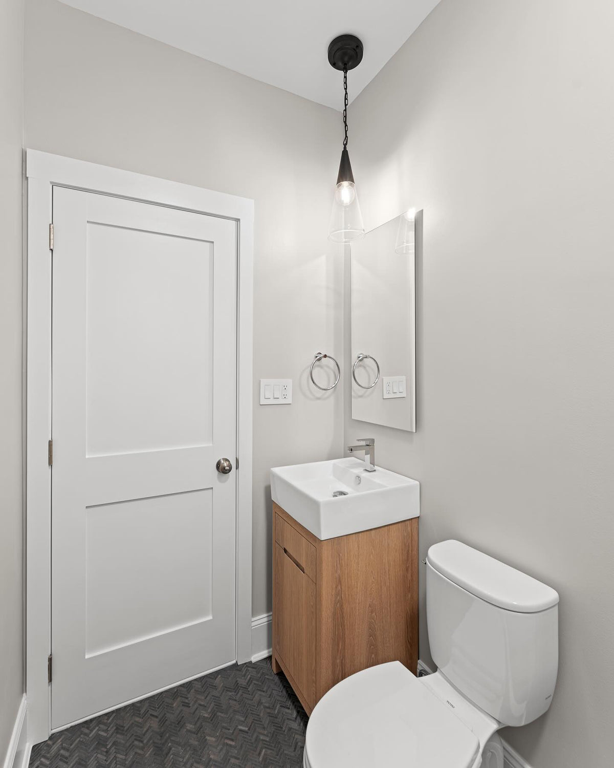 Compact White Oak Bath Vanity